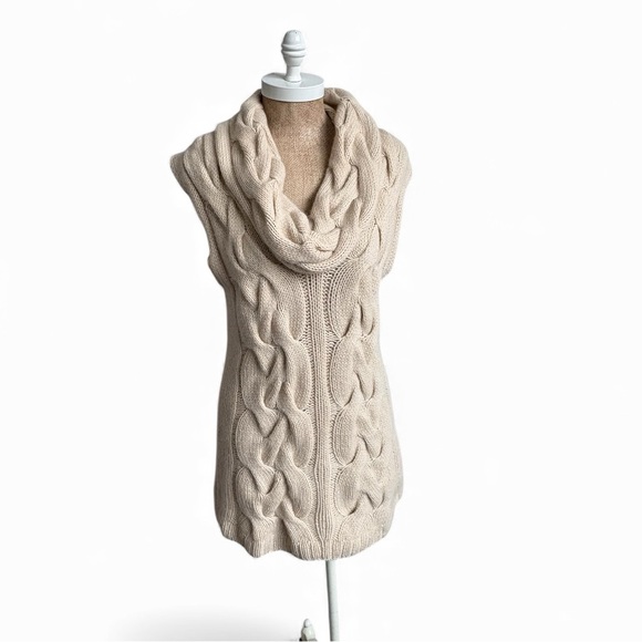 Saks Fifth Avenue Sweaters - BLUE Saks Fifth Avenue Hand-Knit Cashmere Cable Knit Sleeveless Tunic Sweater